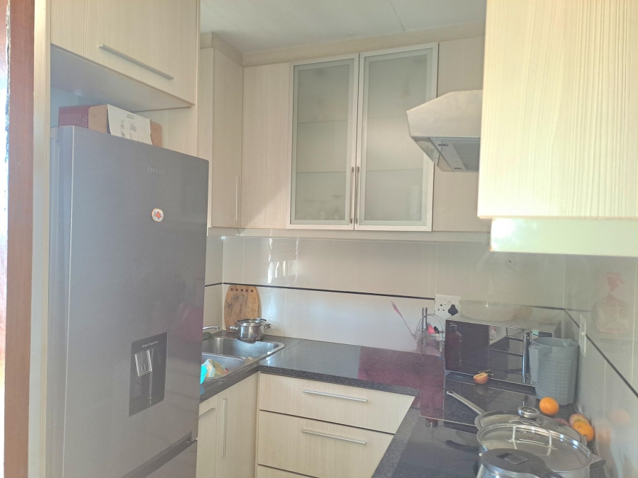 2 Bedroom Property for Sale in Witpoortjie Gauteng