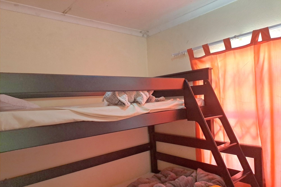 2 Bedroom Property for Sale in Witpoortjie Gauteng