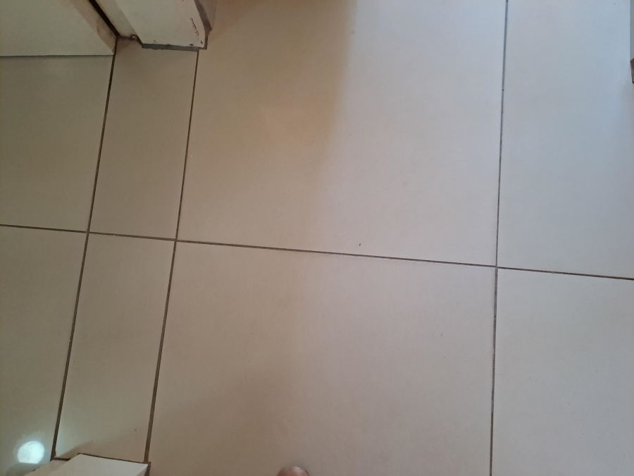 2 Bedroom Property for Sale in Witpoortjie Gauteng