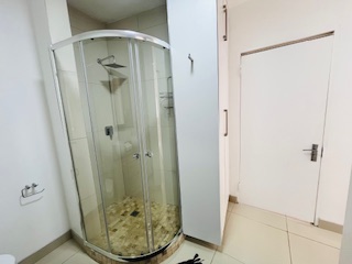 2 Bedroom Property for Sale in Sandhurst Gauteng