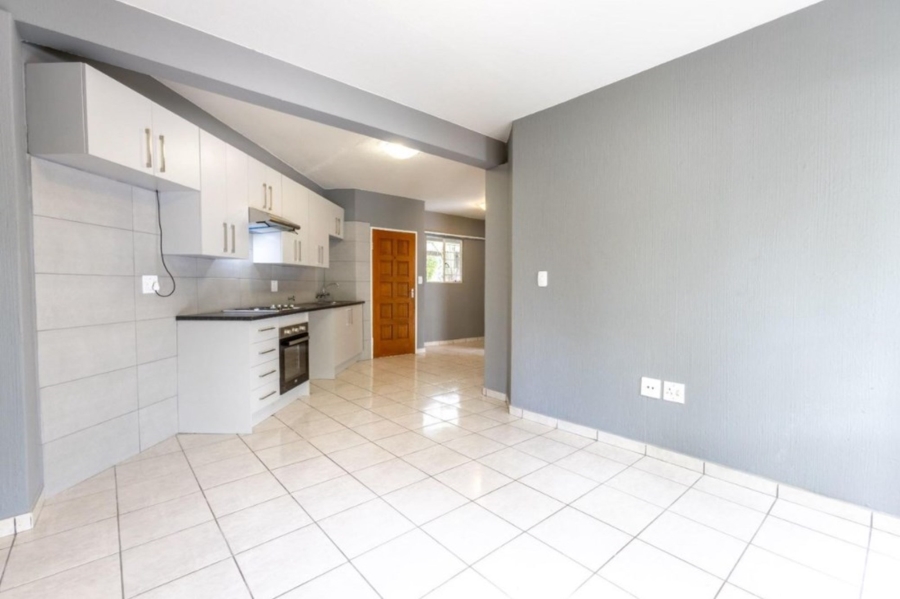 2 Bedroom Property for Sale in Radiokop Gauteng