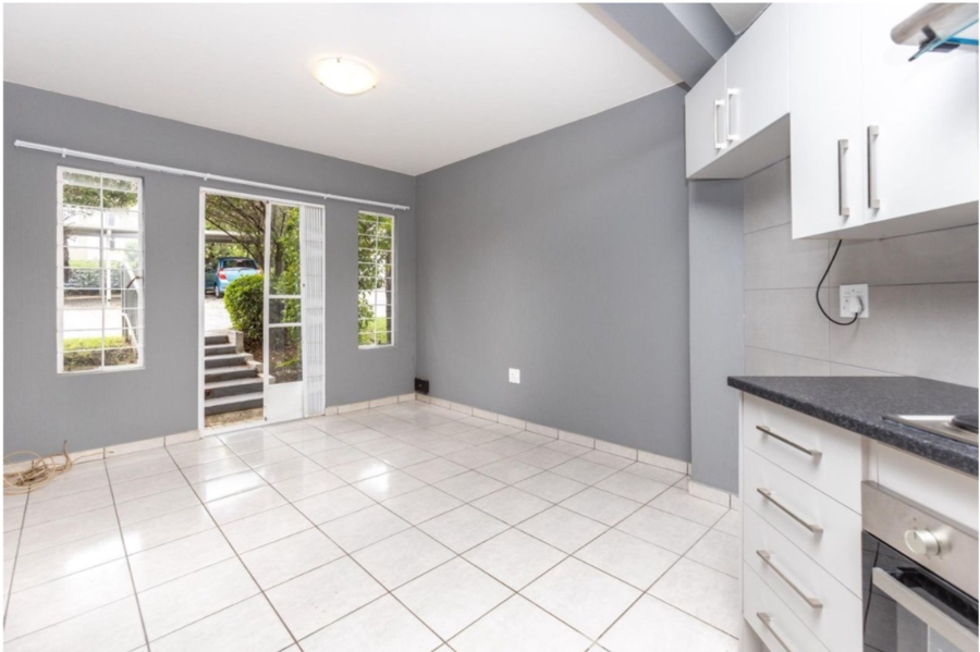 2 Bedroom Property for Sale in Radiokop Gauteng
