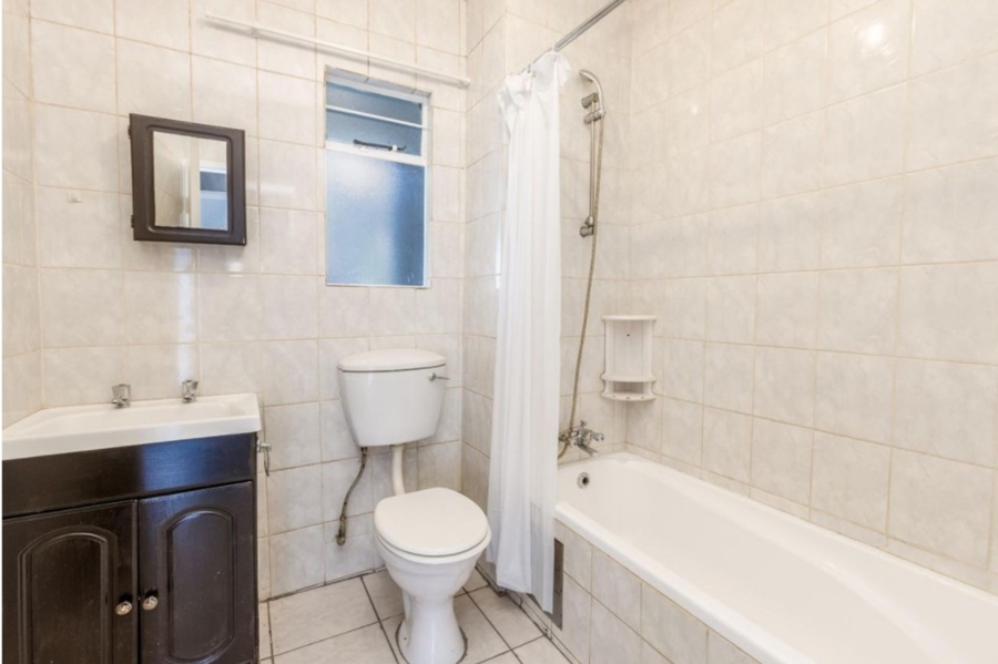 2 Bedroom Property for Sale in Radiokop Gauteng