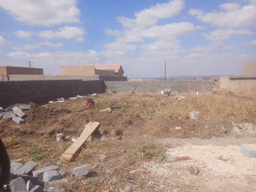 0 Bedroom Property for Sale in Mohlakeng Gauteng