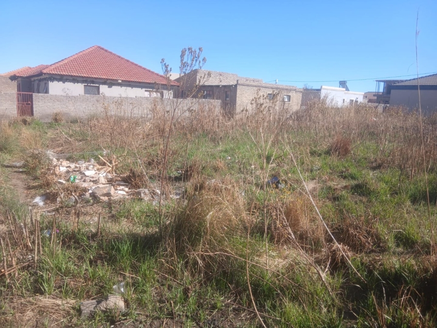0 Bedroom Property for Sale in Mohlakeng Gauteng