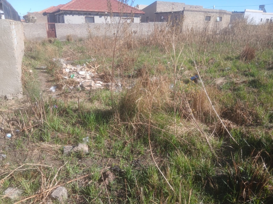 0 Bedroom Property for Sale in Mohlakeng Gauteng