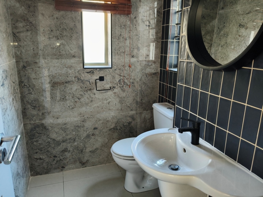 To Let 3 Bedroom Property for Rent in Sandown Gauteng