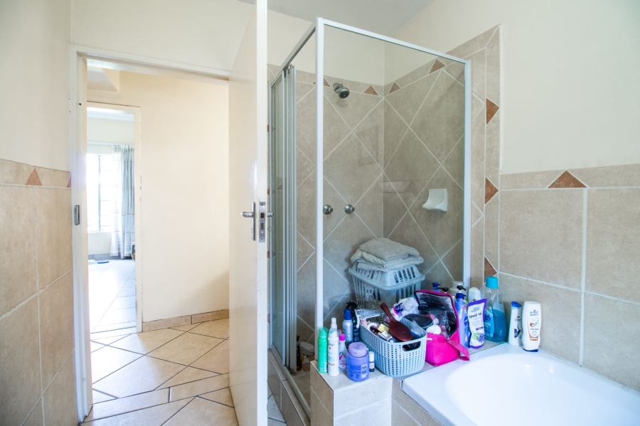 3 Bedroom Property for Sale in Illiondale Gauteng