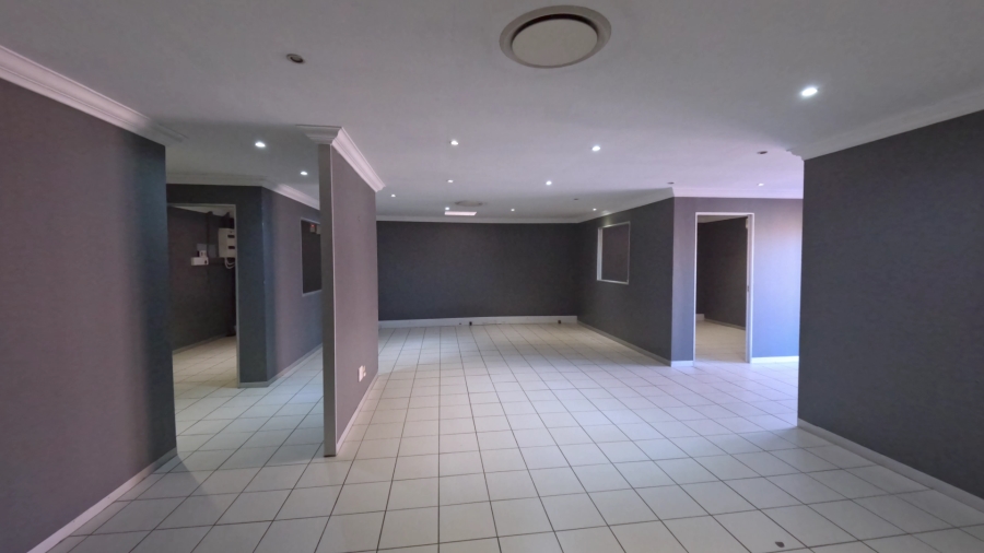 To Let commercial Property for Rent in Fourways Gauteng