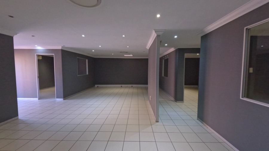 To Let commercial Property for Rent in Fourways Gauteng