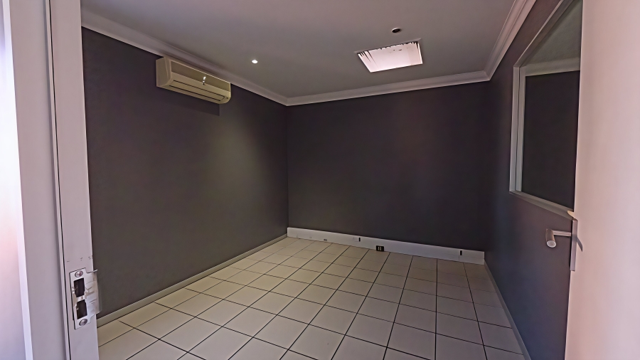 To Let commercial Property for Rent in Fourways Gauteng