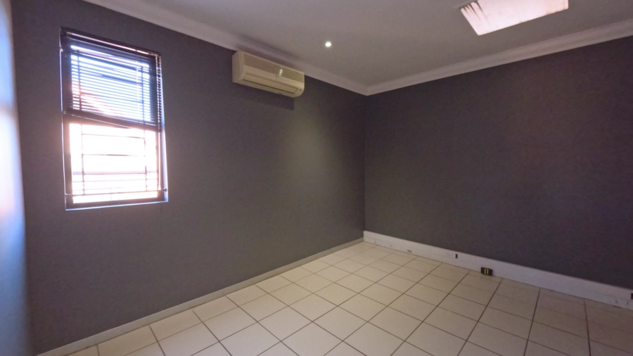 To Let commercial Property for Rent in Fourways Gauteng