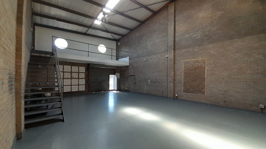 To Let commercial Property for Rent in Halfway House Gauteng