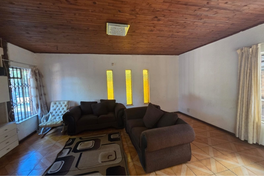 3 Bedroom Property for Sale in Wierda Park Gauteng
