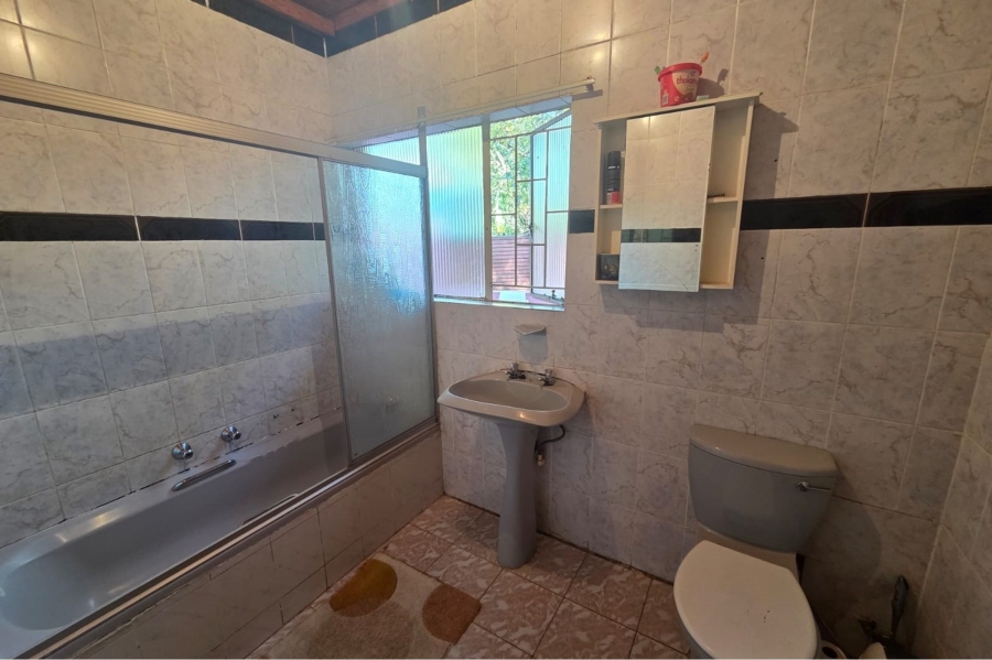 3 Bedroom Property for Sale in Wierda Park Gauteng