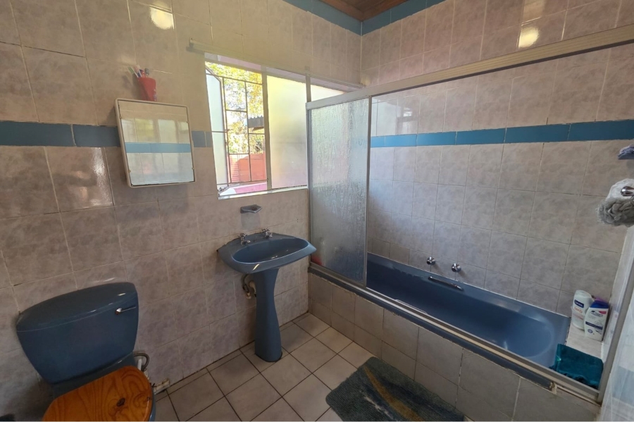 3 Bedroom Property for Sale in Wierda Park Gauteng