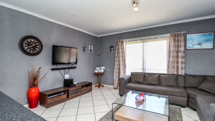 2 Bedroom Property for Sale in Croydon Gauteng