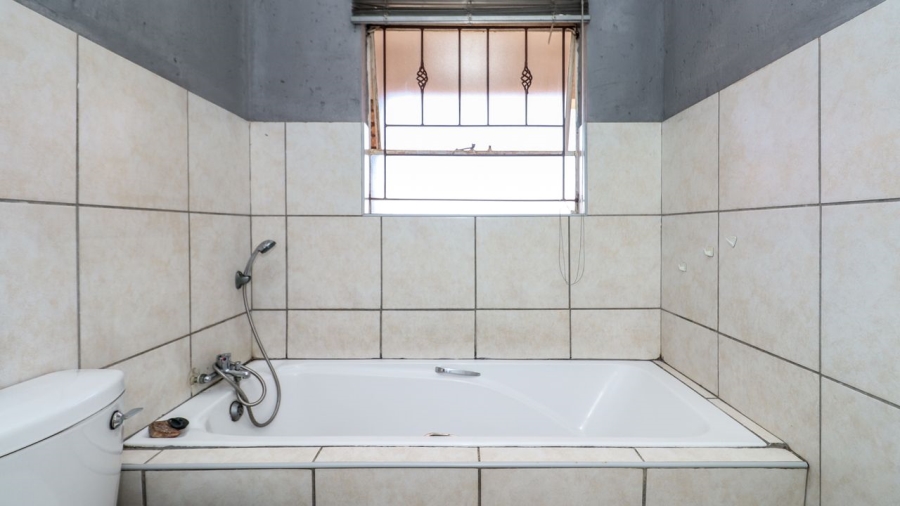 2 Bedroom Property for Sale in Croydon Gauteng