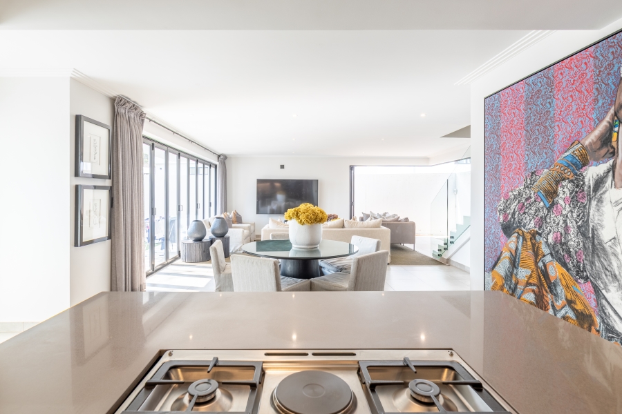 4 Bedroom Property for Sale in Sandhurst Gauteng