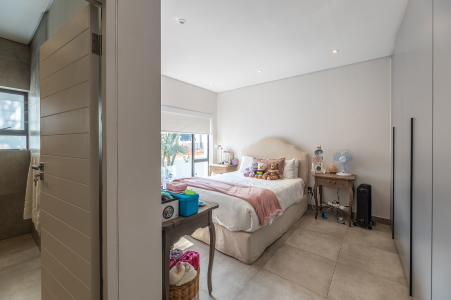4 Bedroom Property for Sale in Sandhurst Gauteng