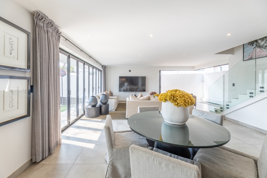 4 Bedroom Property for Sale in Sandhurst Gauteng