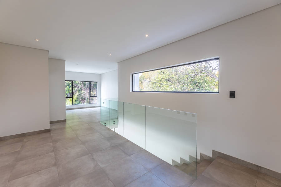 4 Bedroom Property for Sale in Sandhurst Gauteng
