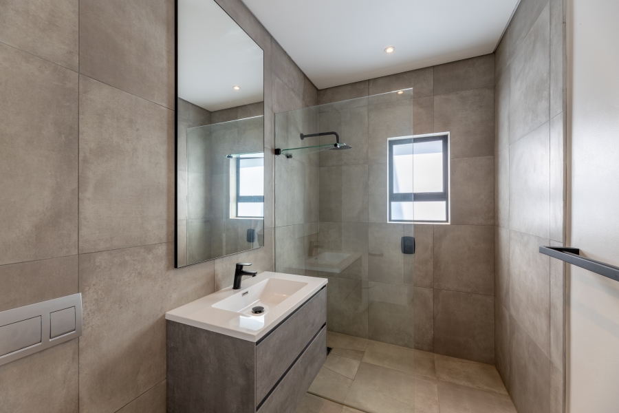 4 Bedroom Property for Sale in Sandhurst Gauteng
