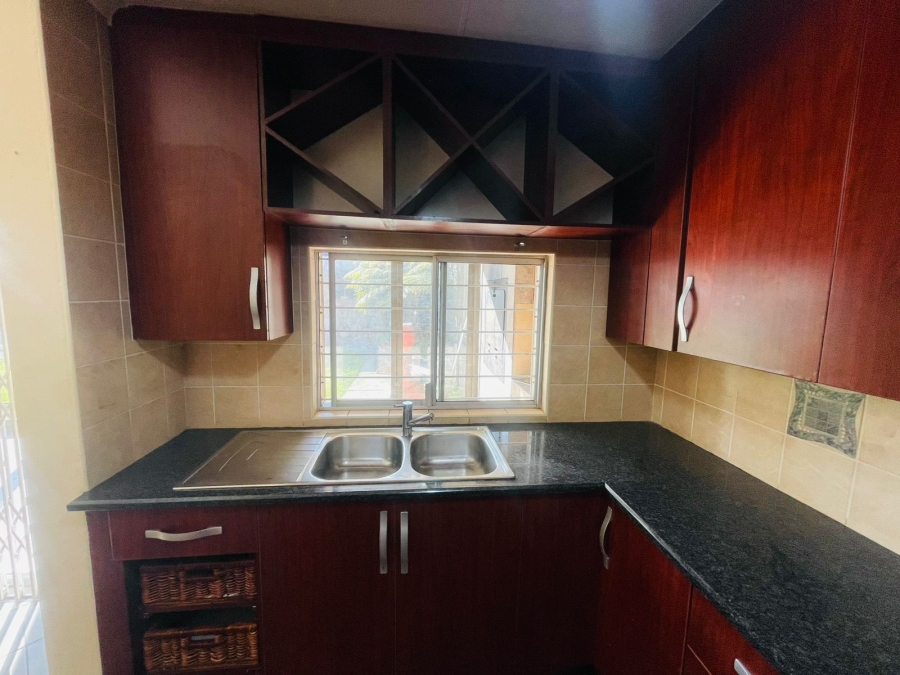 To Let 4 Bedroom Property for Rent in Terenure Gauteng