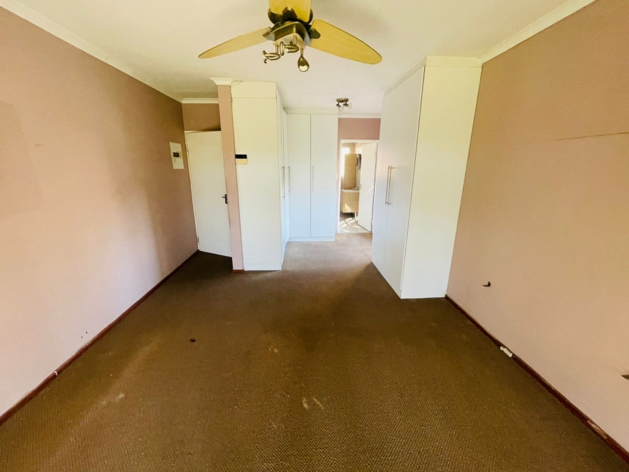 To Let 4 Bedroom Property for Rent in Terenure Gauteng