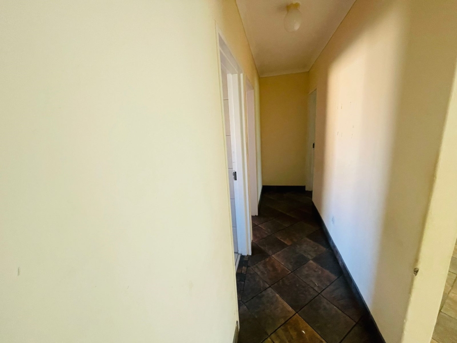To Let 4 Bedroom Property for Rent in Terenure Gauteng