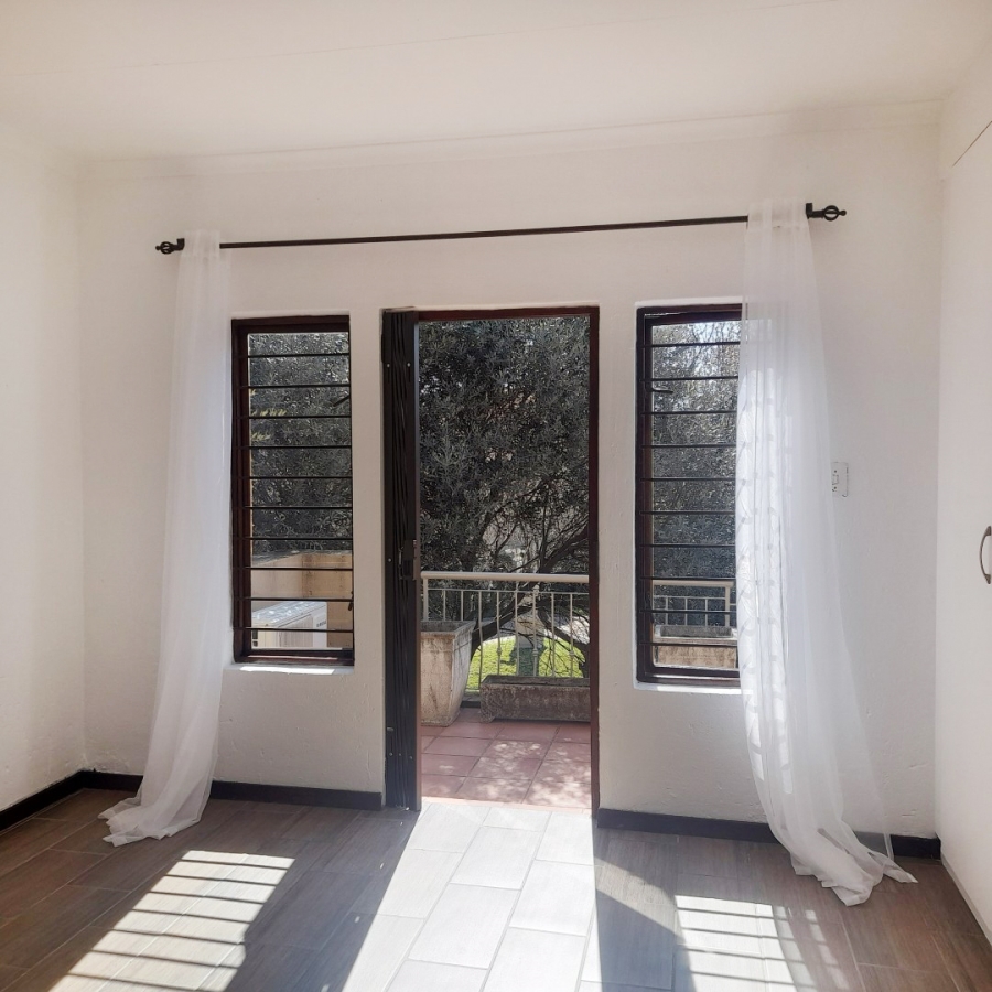 3 Bedroom Property for Sale in Douglasdale Gauteng