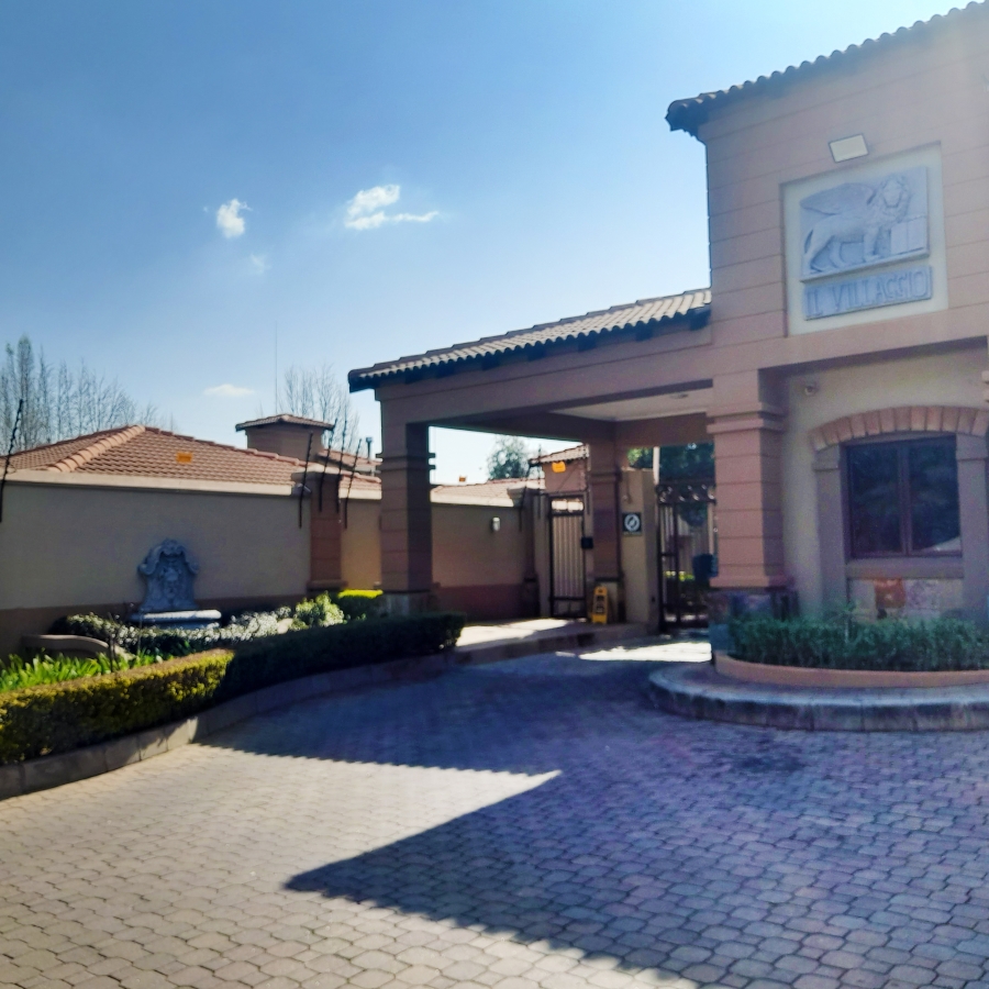3 Bedroom Property for Sale in Douglasdale Gauteng
