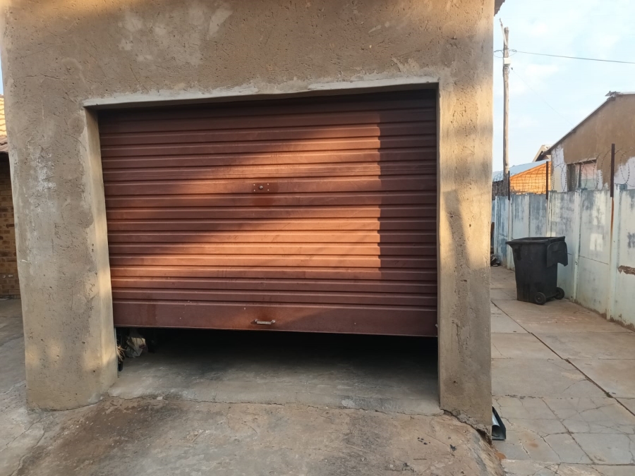 2 Bedroom Property for Sale in Elandspoort Gauteng