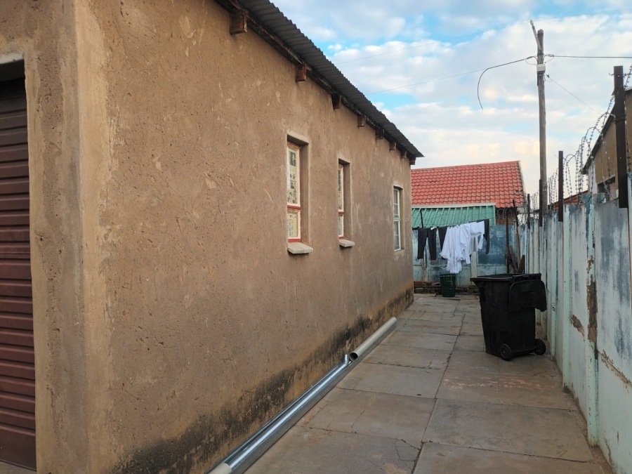 2 Bedroom Property for Sale in Elandspoort Gauteng