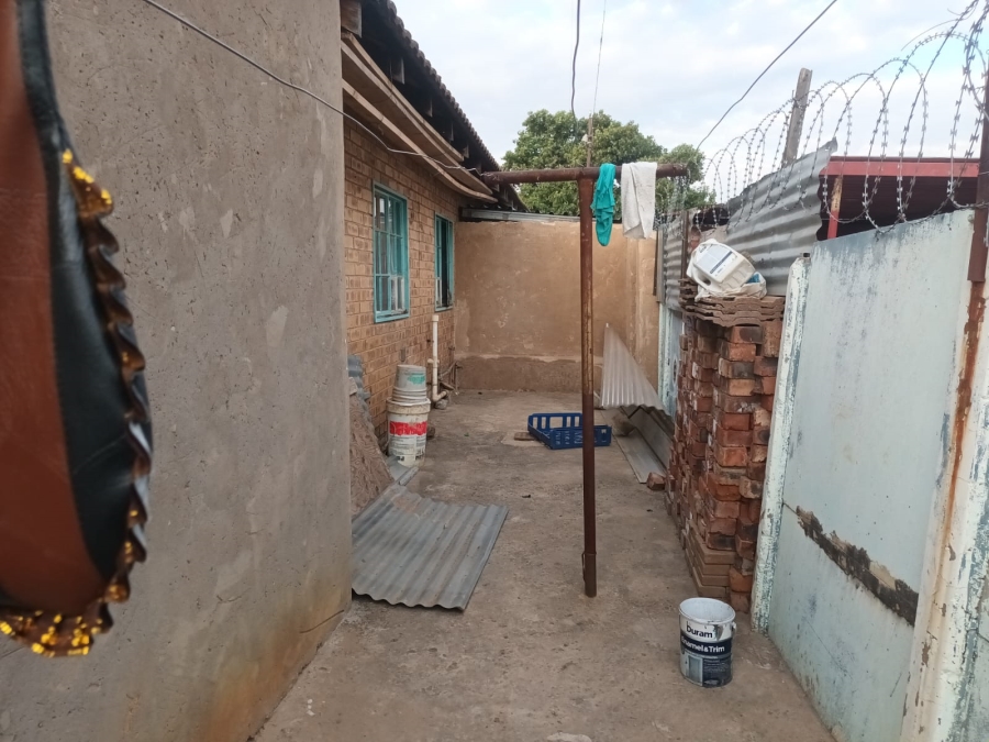 2 Bedroom Property for Sale in Elandspoort Gauteng
