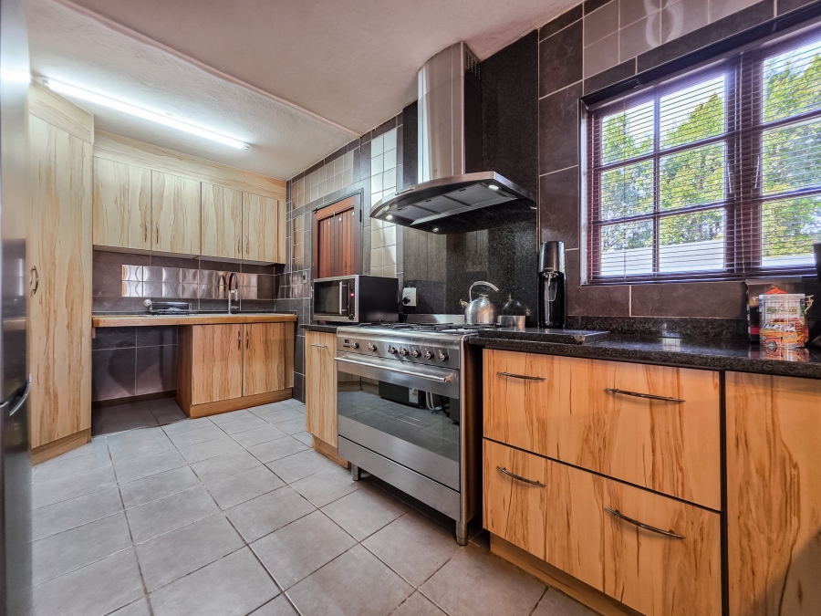 4 Bedroom Property for Sale in Moreleta Park Gauteng