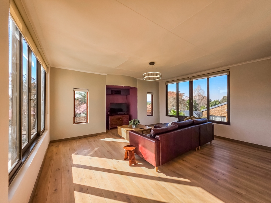 4 Bedroom Property for Sale in Moreleta Park Gauteng