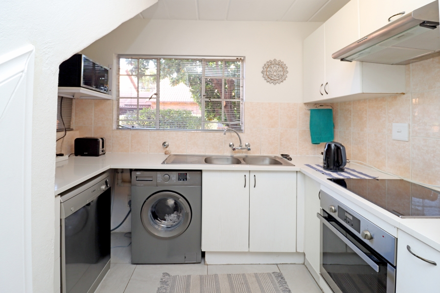 3 Bedroom Property for Sale in Weltevreden Park Gauteng