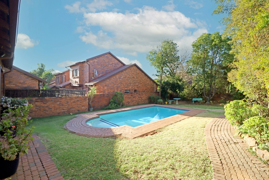 3 Bedroom Property for Sale in Weltevreden Park Gauteng