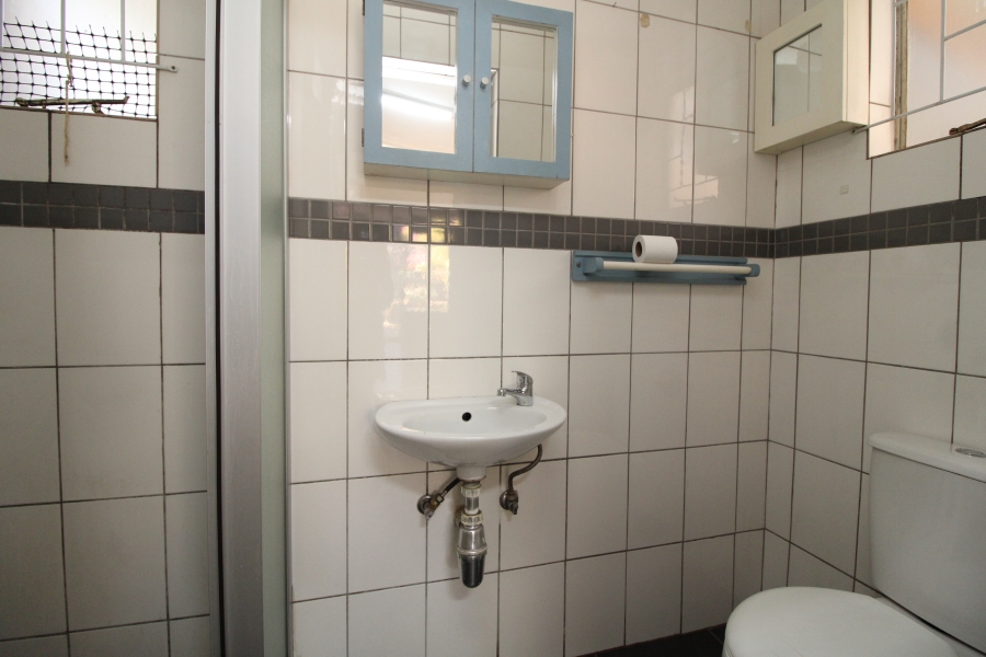 6 Bedroom Property for Sale in Primrose Gauteng