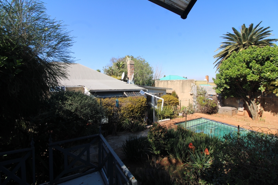 6 Bedroom Property for Sale in Primrose Gauteng