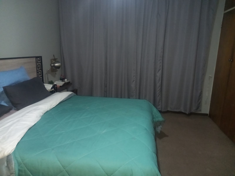 5 Bedroom Property for Sale in Beyers Park Gauteng