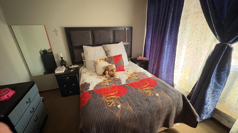 5 Bedroom Property for Sale in Beyers Park Gauteng