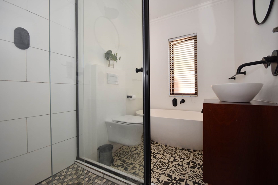 3 Bedroom Property for Sale in Bromhof Gauteng