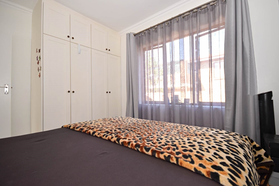 3 Bedroom Property for Sale in Bromhof Gauteng