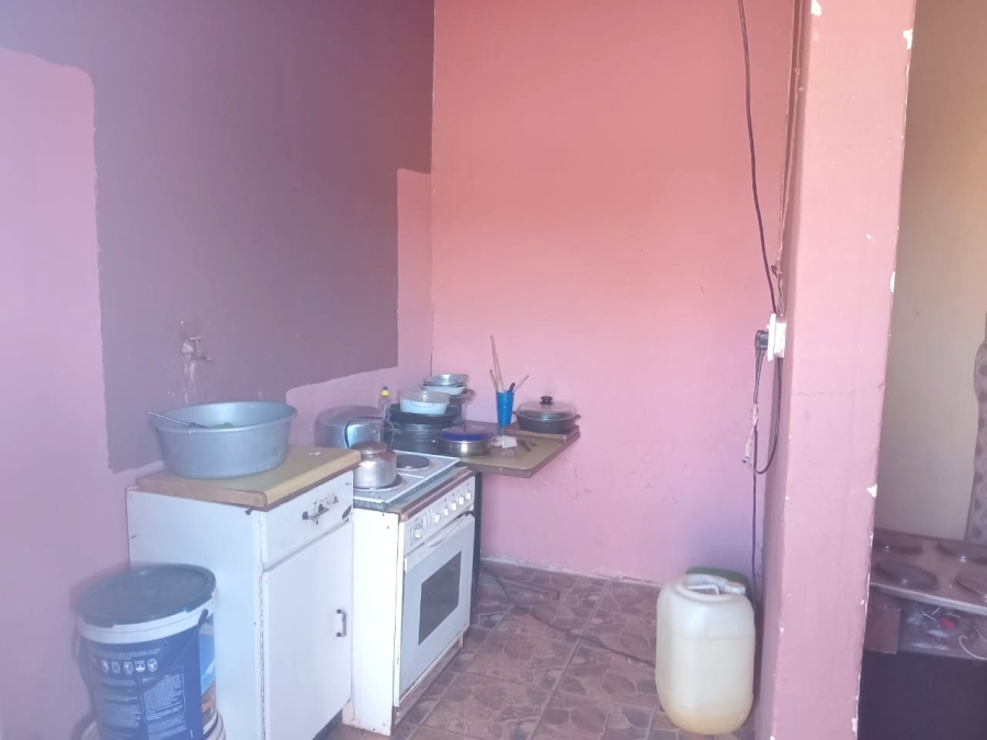 1 Bedroom Property for Sale in Rondebult Gauteng