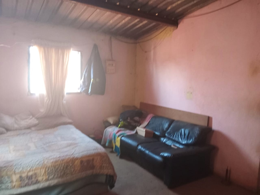 1 Bedroom Property for Sale in Rondebult Gauteng