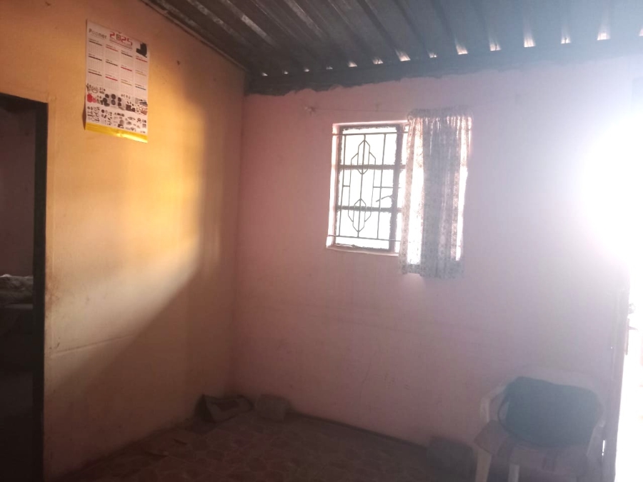 1 Bedroom Property for Sale in Rondebult Gauteng