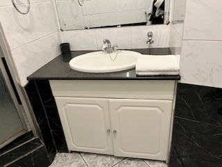 2 Bedroom Property for Sale in Sandhurst Gauteng