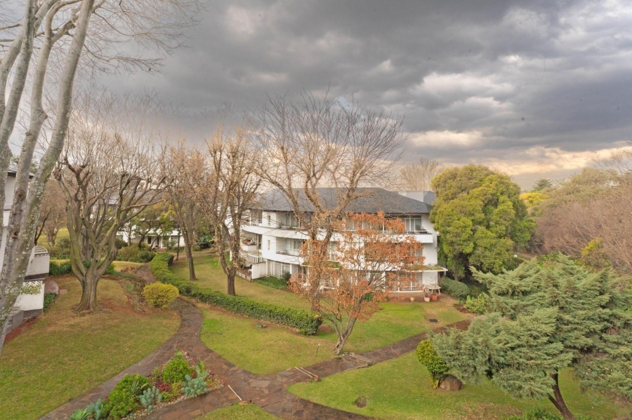 To Let 3 Bedroom Property for Rent in Bryanston Gauteng